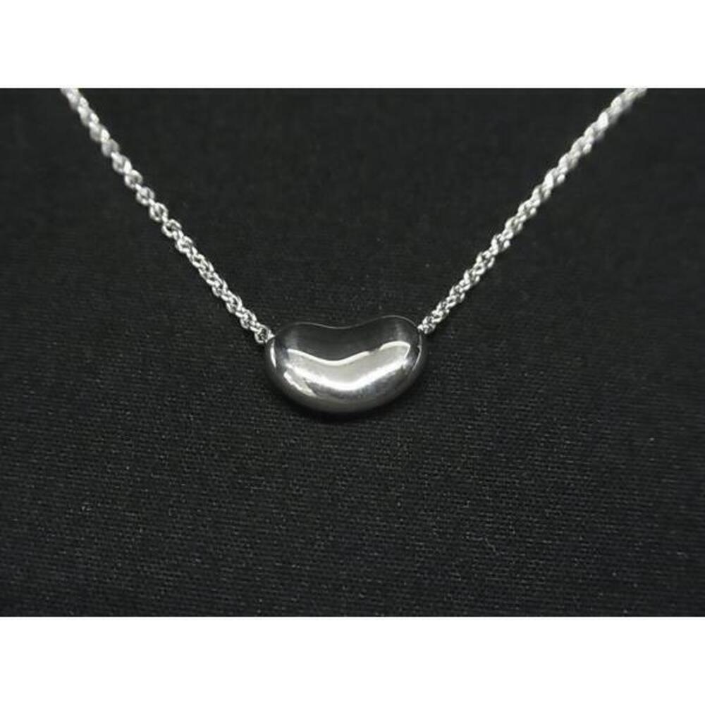 TIFFANY Co Elsa Peretti Bean necklace silver
